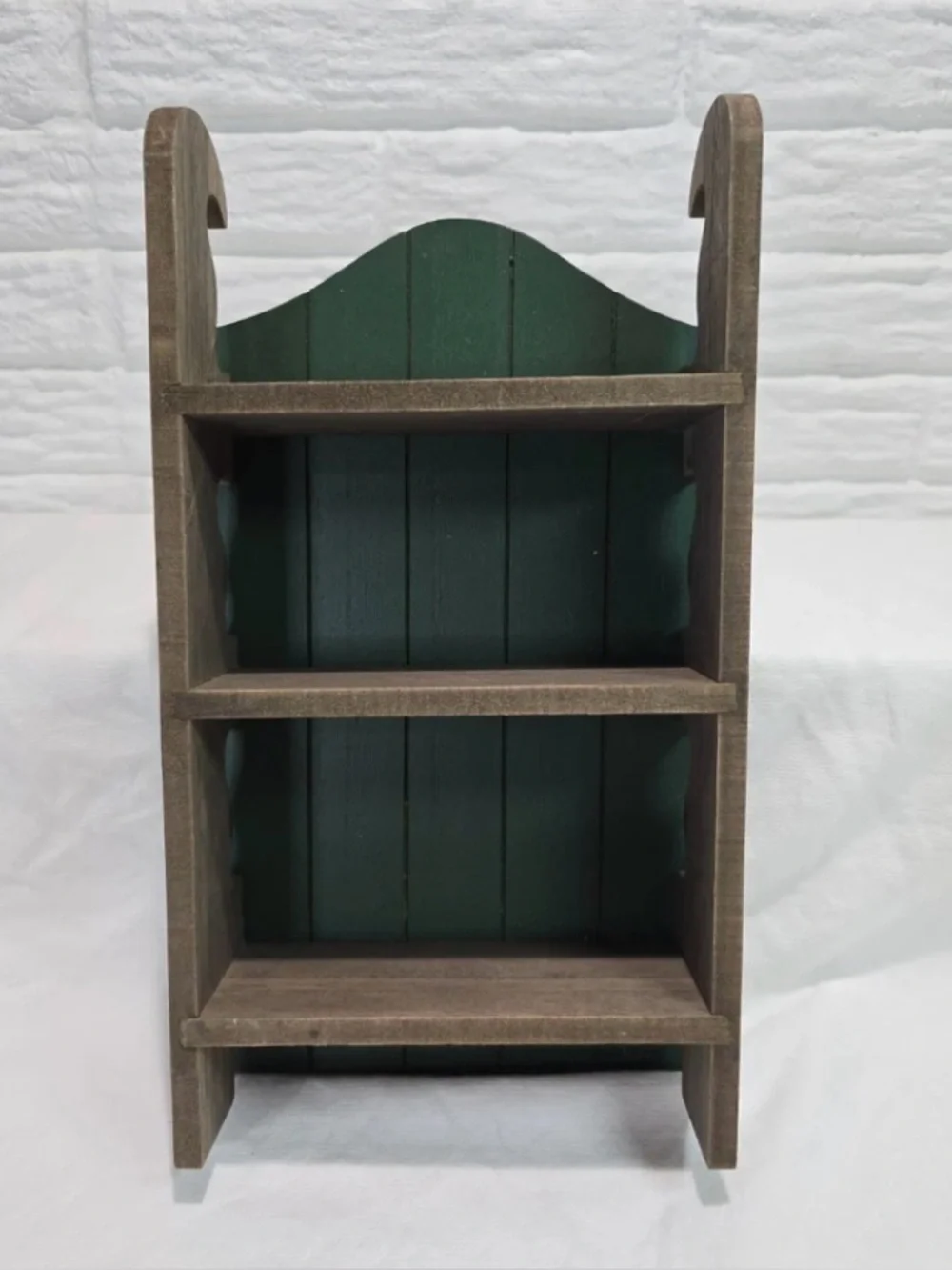 New Target Bullseye Green Wooden Sleigh Holiday Display Decor Wall Shelf 14”-